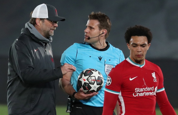 雄鹿队球星达米安·利拉德因健康问题发表声明