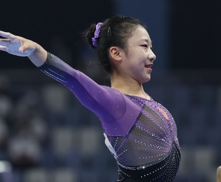 羽联总决赛：冯彦哲／黄东萍三战全胜 锁定小组第一