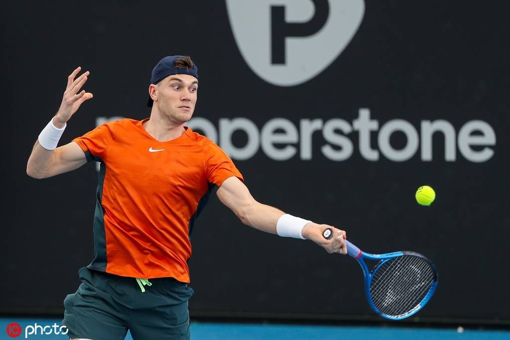 开场没多久 开场没多久