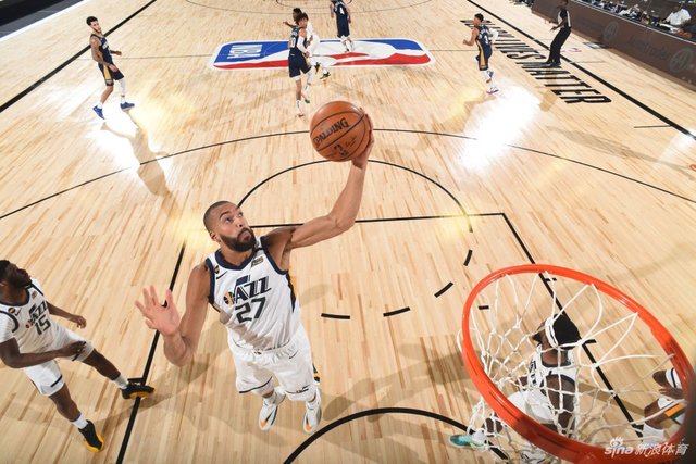 们的教练能 们的教练能